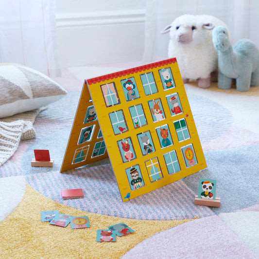 Joc de deducție, Petit Collage, Wallaby la fereastră!, 4 ani+