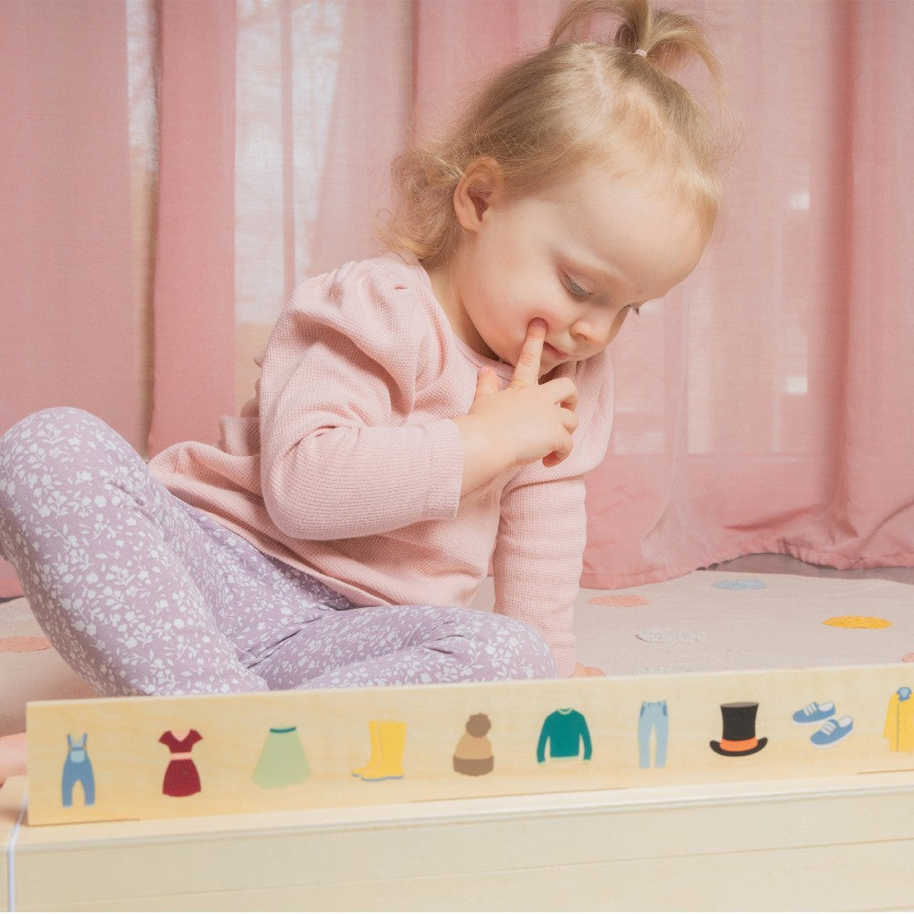 Joc de sortare și potrivire a imaginilor, World Explorer, Small Foot, 3 ani+