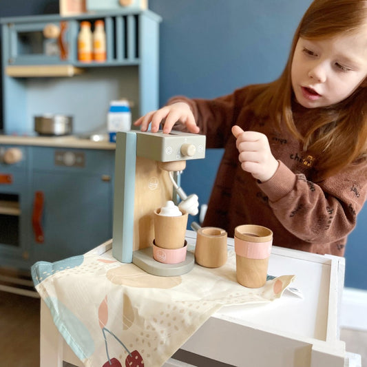 Jucărie din lemn, Cafetieră/Espressor de cafea, Tasty, Small Foot, 13 piese, 3 ani+
