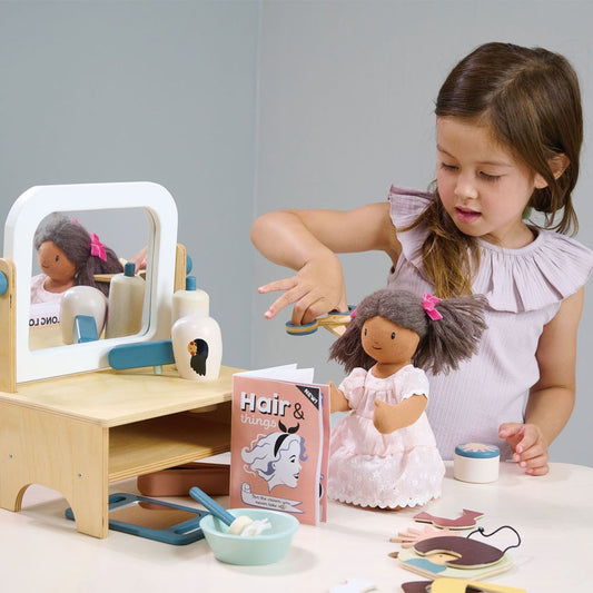 Măsuță cosmetică din lemn, Tender Leaf, Hair Salon, 20 accesorii, 3 ani+