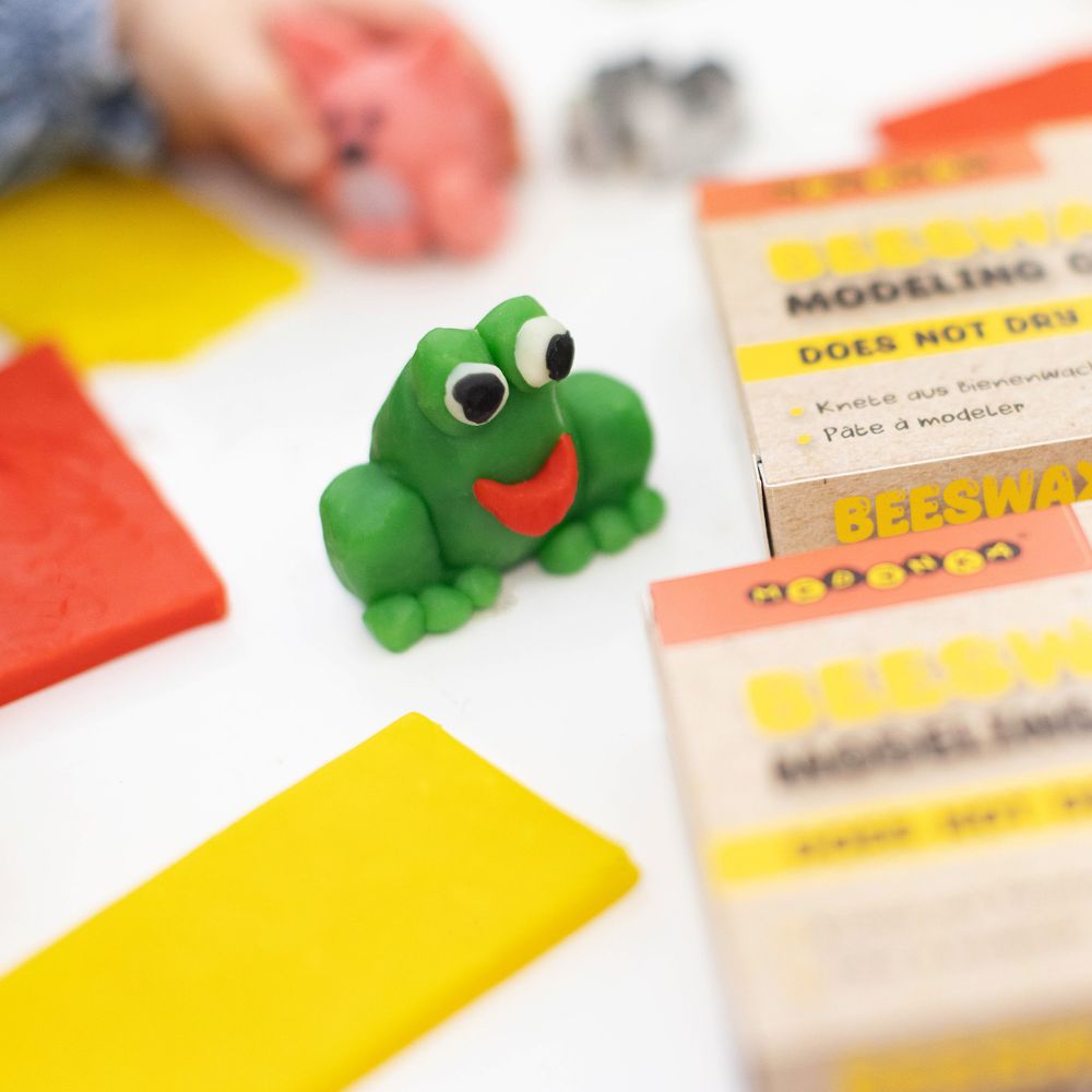 Plastilină din ceară naturală de albine, 6 culori, Medenka, 1 an+