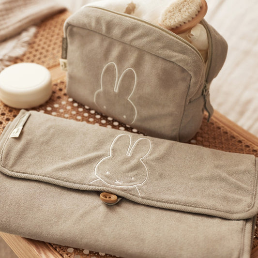 Salteluță portabilă pentru schimbat și înfășat, Miffy - Olive Green, Jollein, 71x70 cm