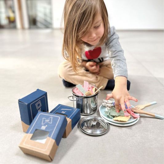 Set de gătit paste pentru copii, Micul bucătar, Small Foot, 42 piese, 3 ani+