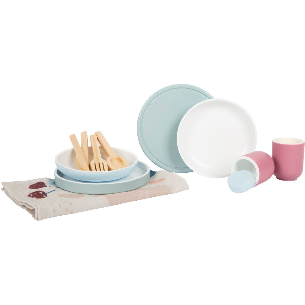 Set veselă din lemn pentru copii, Tasty, Small Foot, 18 piese, 3 ani+