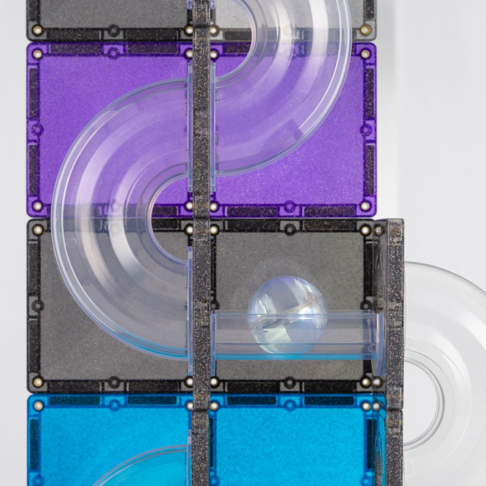 Traseu CONNETIX Galaxy cu bile luminoase în întuneric