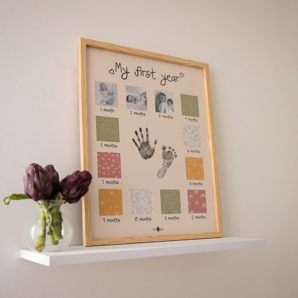 Ramă tablou cu KIT amprentă și 12 fotografii, My First Year, Petit Artichaut