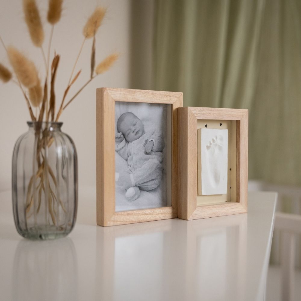 Ramă dublă cu fotografie și kit amprentă bebeluș, Pretty Hearts, Petit Artichaut