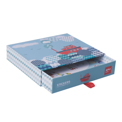 Joc creativ cu autocolante, Bărci, APLI, 3 ani+