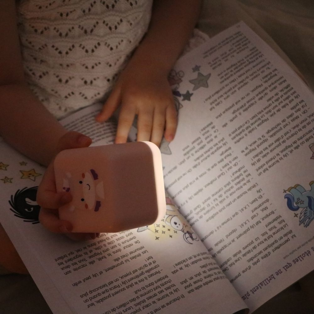 Lampă de veghe portabila copii, Cube B™, Unicornul Lily, Cloud B