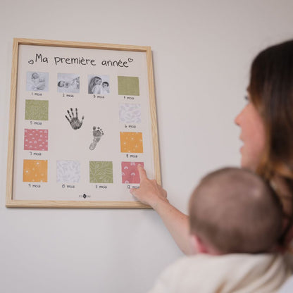 Ramă tablou cu KIT amprentă și 12 fotografii, My First Year, Petit Artichaut
