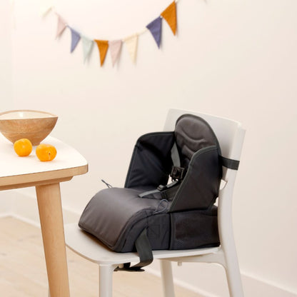 Scaun de masă portabil bebelusi cu spațiu de depozitare, Antracit, Baby To Love, 6 luni+