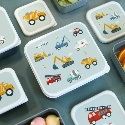 cutii pranz copii stivuite una in alta stackable depozitare compacta